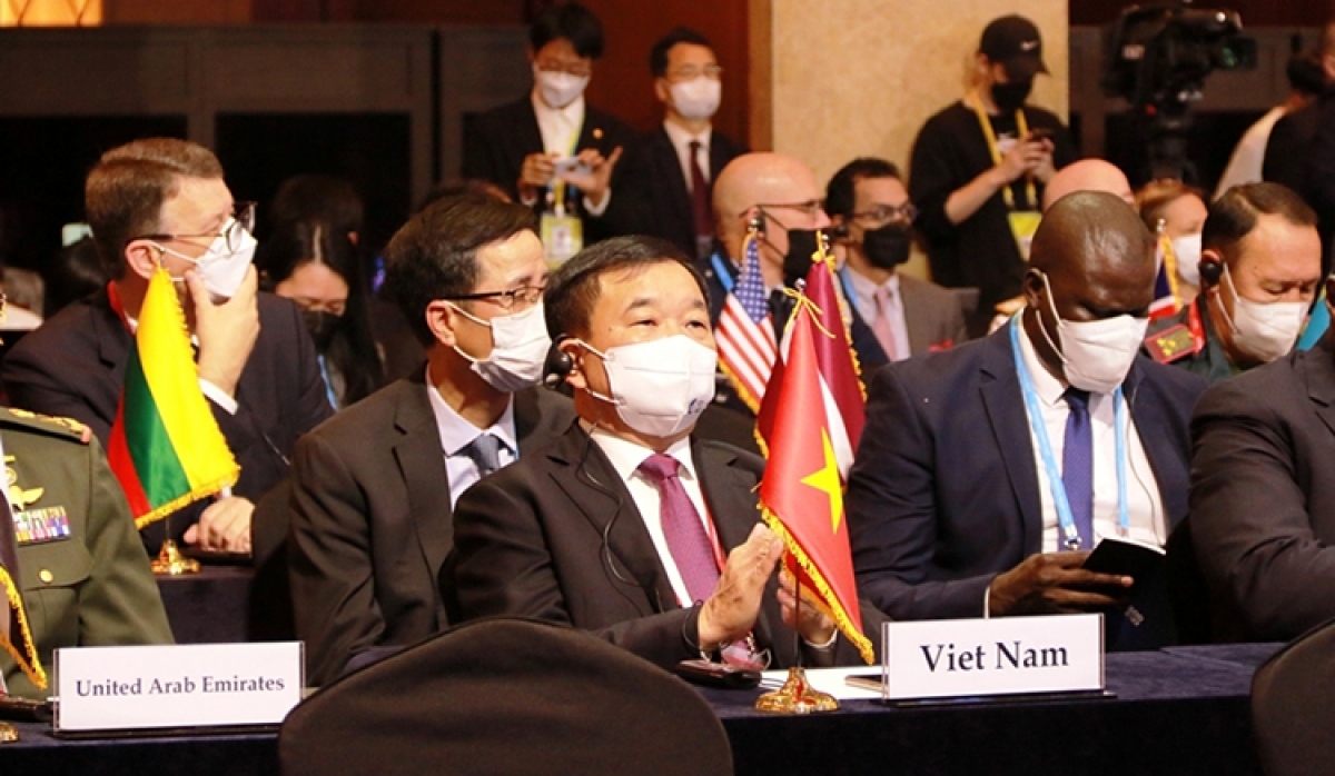 Vietnam attends Seoul Defence Dialogue 2022